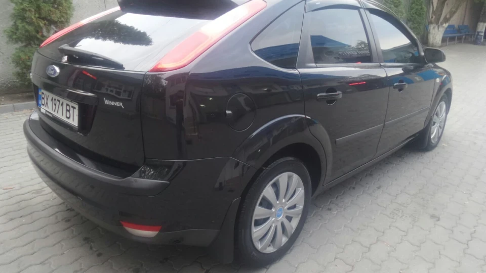 Ford Focus Hatchback спритно але жорстоко 3
