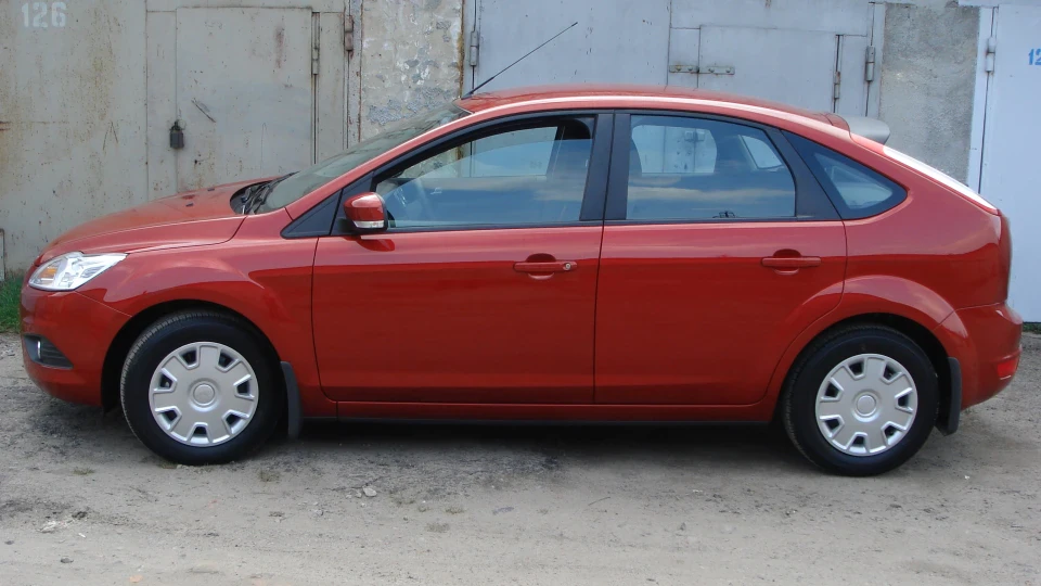 Ford Focus Hatchback Tango 2