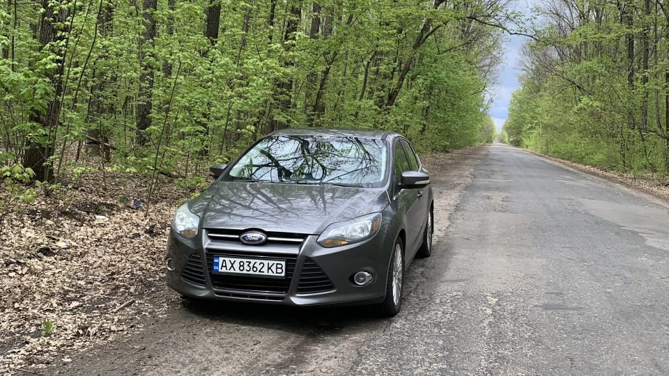 Ford Focus Hatchback Titanium 2.0 Lunar Sky 2