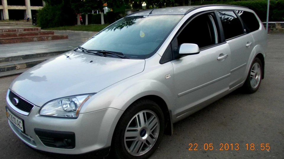Ford Focus Hatchback Wagon 4