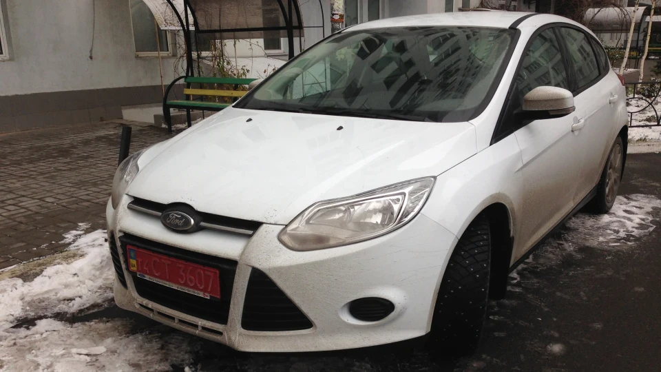 Ford Focus Hatchback Weißer Wolf 4