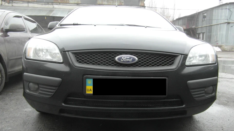 Ford Focus Sedan 3