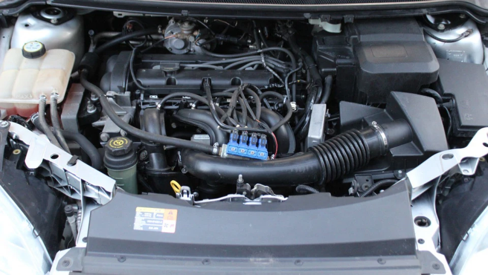 Ford Focus Sedan 4