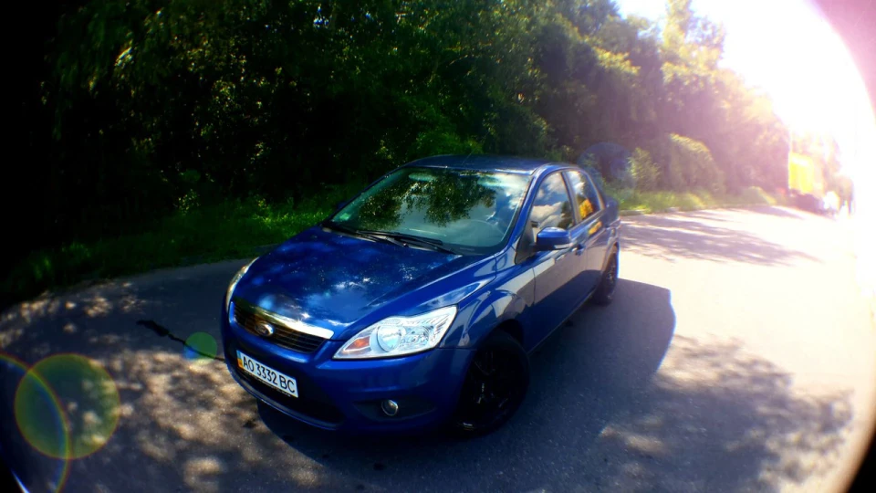 Ford Focus Sedan 2