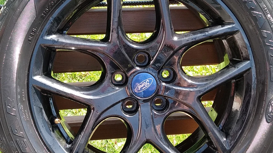 Ford Focus Sedan 5