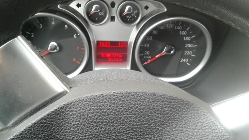 Ford Focus Sedan 3