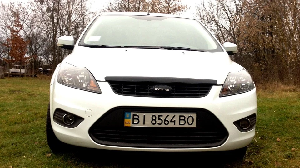 Ford Focus Sedan 1.6 White Henry 4