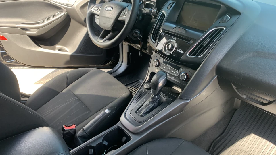 Ford Focus Sedan 2.0 атмосферник 3