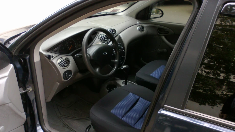 Ford Focus Sedan 2.0 автомат 2