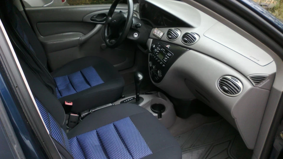 Ford Focus Sedan 2.0 автомат 3