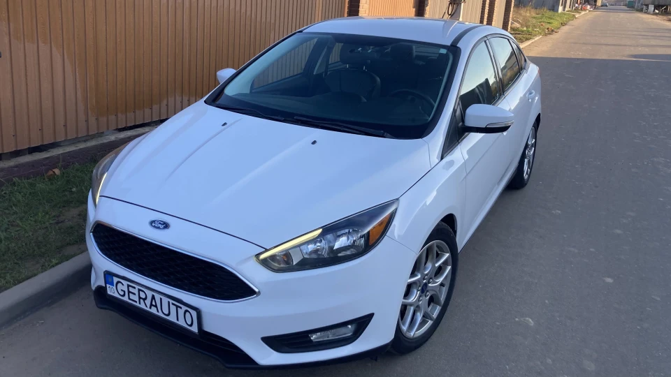 Ford Focus Sedan 2.0 2