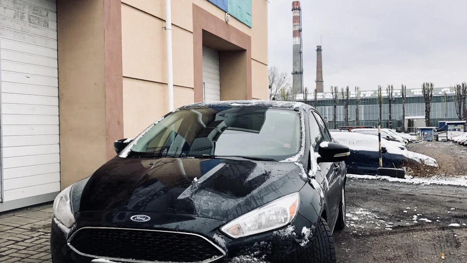 Ford Focus Sedan Focusnik 4