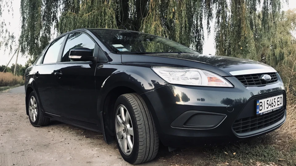 Ford Focus Sedan Кульбіт 3