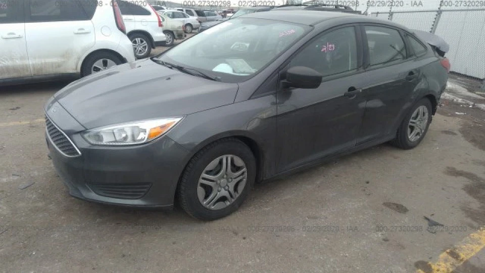Ford Focus Sedan _На розбір_USA_