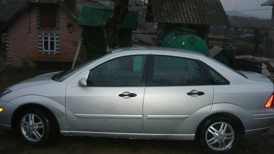 Ford Focus Sedan нормальна машина 4