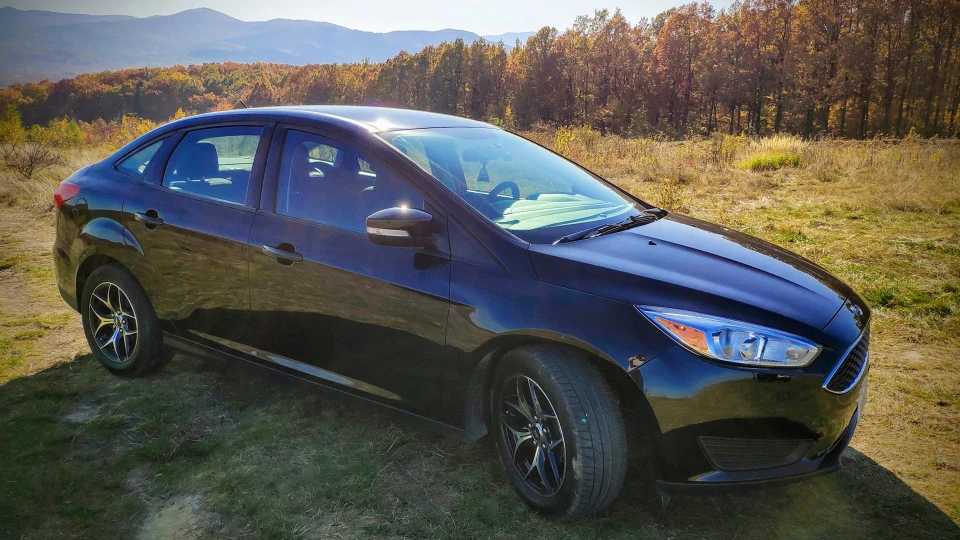Ford Focus Sedan se 3