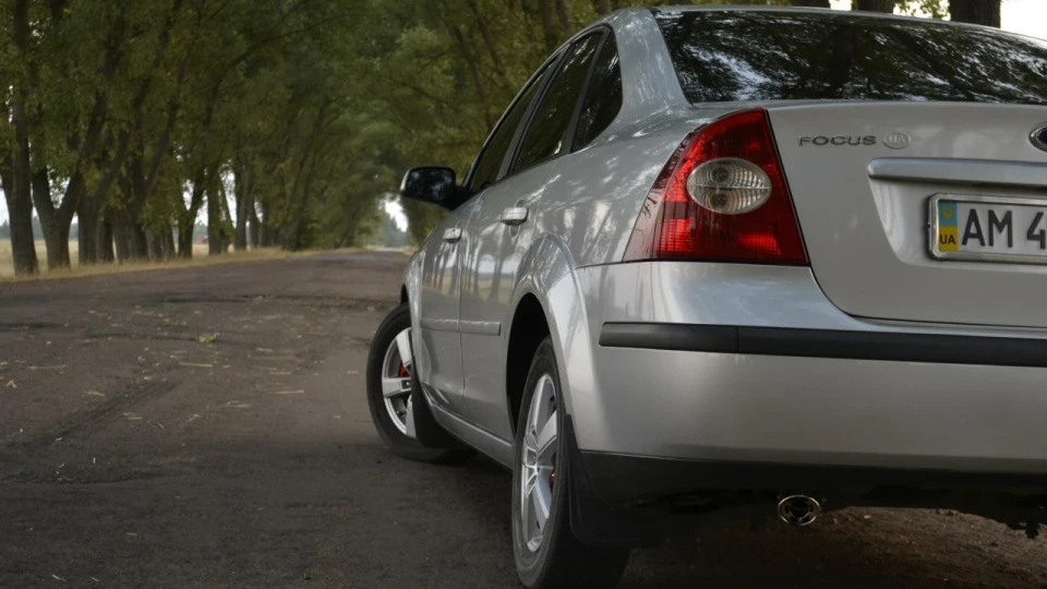Ford Focus Sedan Сніговий Король 4