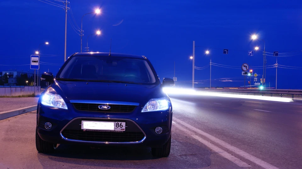 Ford Focus Sedan Sonic 3