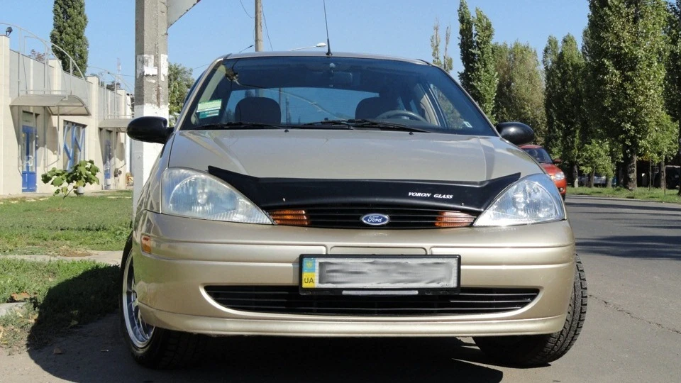 Ford Focus Sedan Split Port 5
