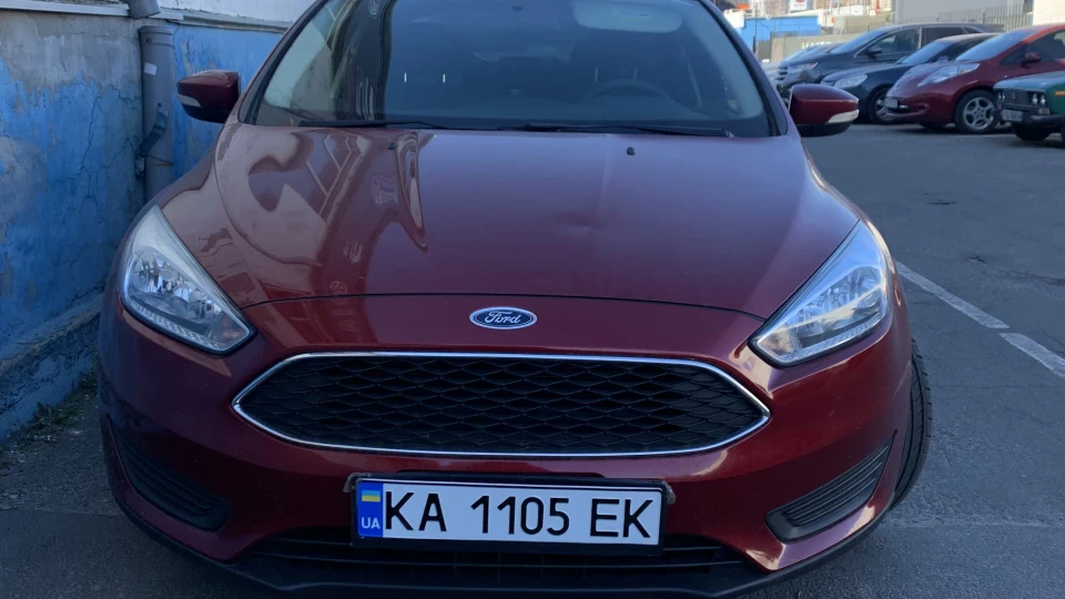 Ford Focus Sedan USA 2