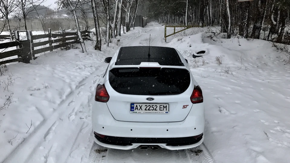 Ford Focus ST 4