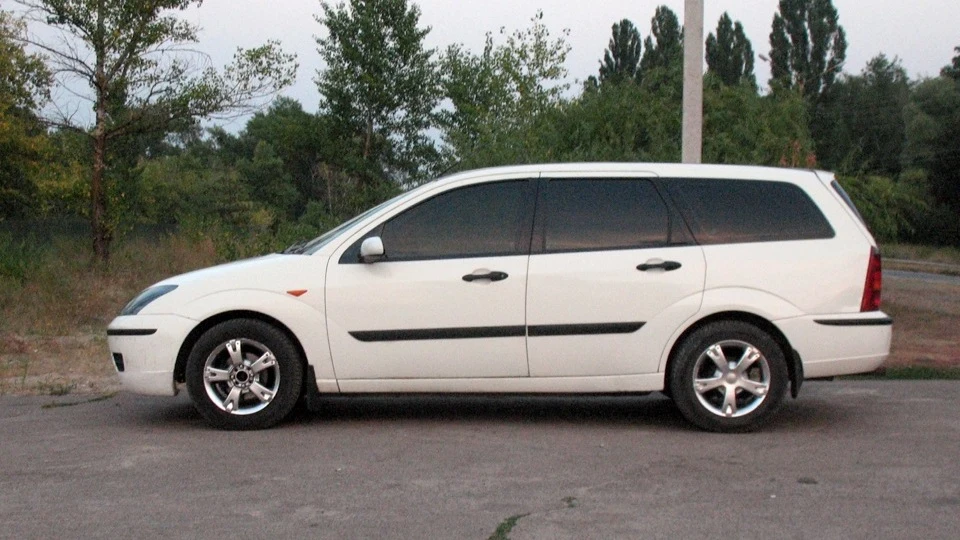 Ford Focus Wagon 3
