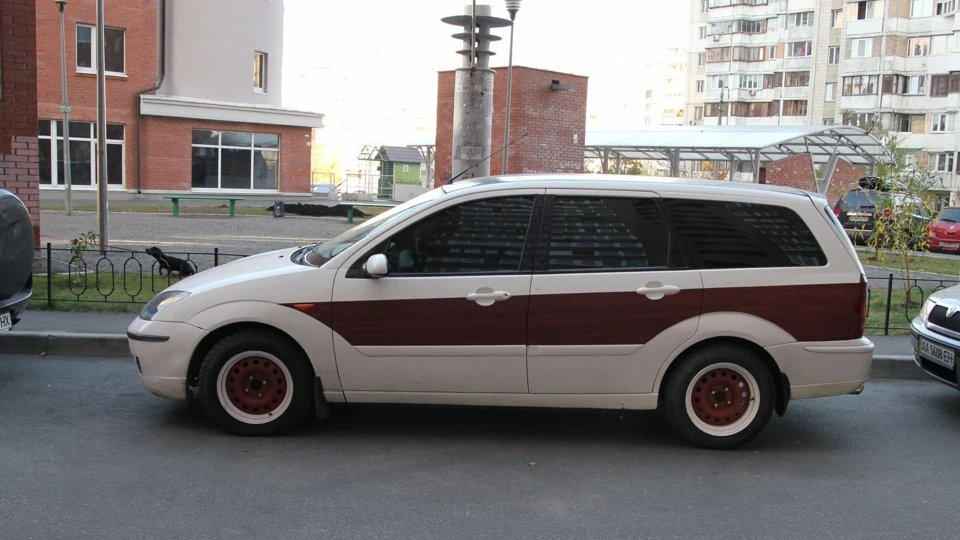 Ford Focus Wagon 5