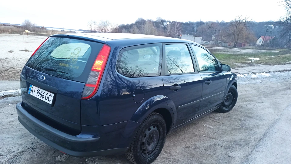 Ford Focus Wagon 2