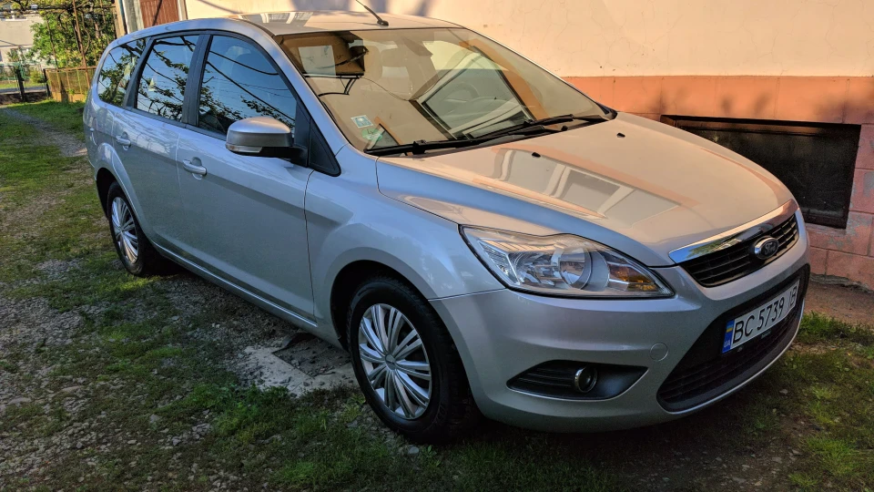 Ford Focus Wagon 2