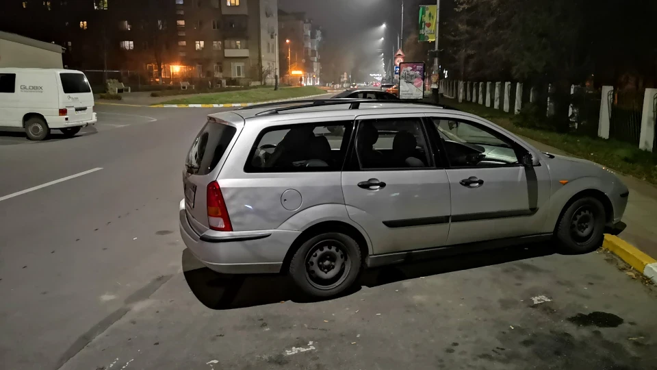 Ford Focus Wagon 3