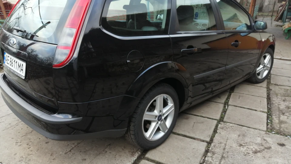 Ford Focus Wagon 5