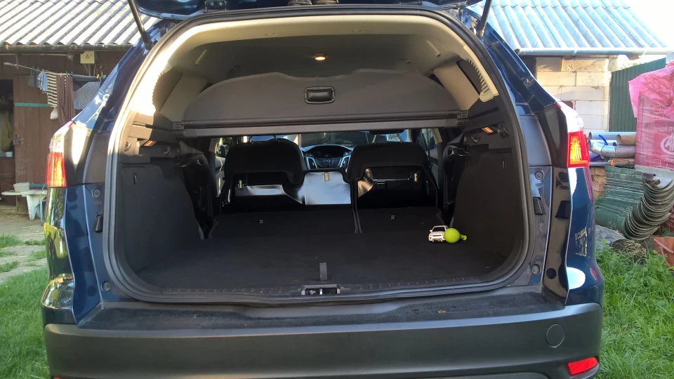 Ford Focus Wagon 5