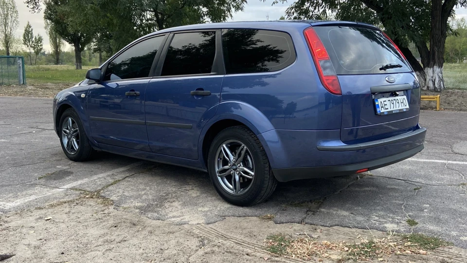 Ford Focus Wagon 5