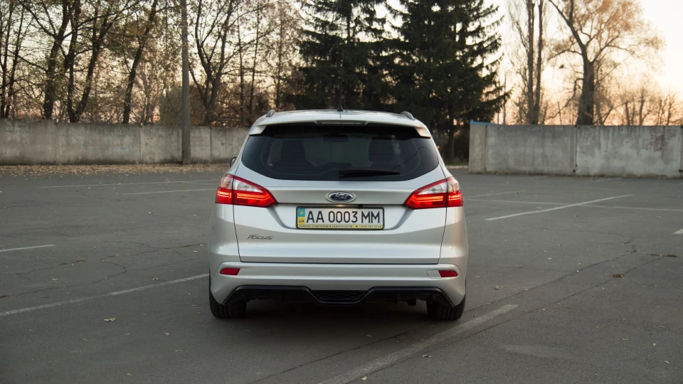 Ford Focus Wagon 1,6 (131 л.с.) Turnier 4