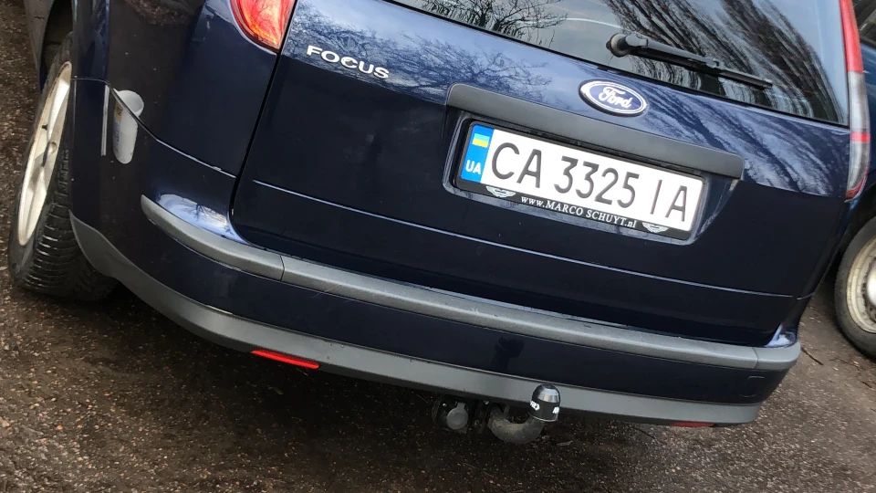 Ford Focus Wagon 1.6 синя субмарина 4