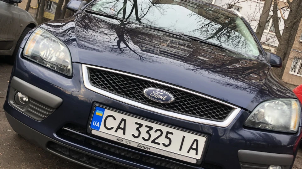 Ford Focus Wagon 1.6 синя субмарина 5
