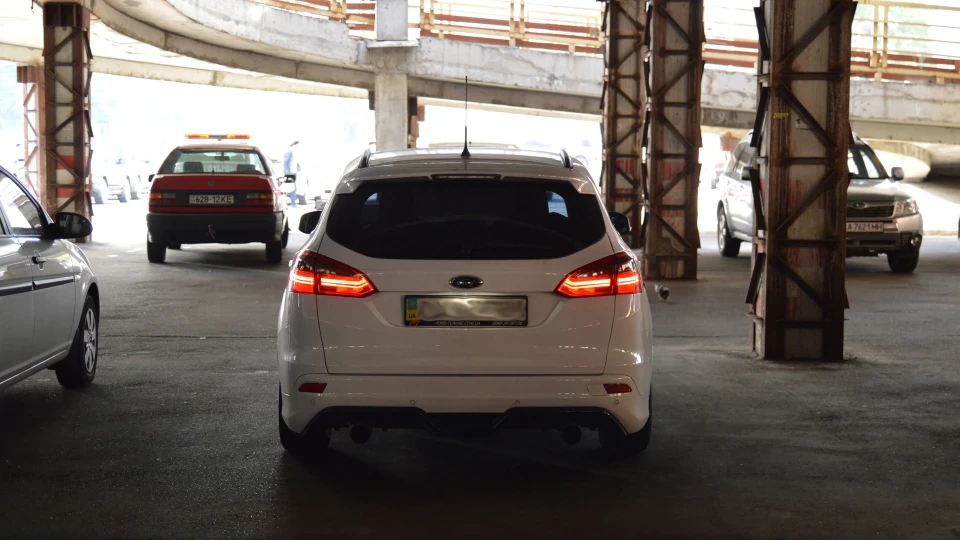 Ford Focus Wagon 2.0 TDCI 5