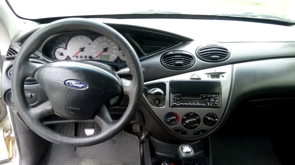Ford Focus Wagon Білуга 4