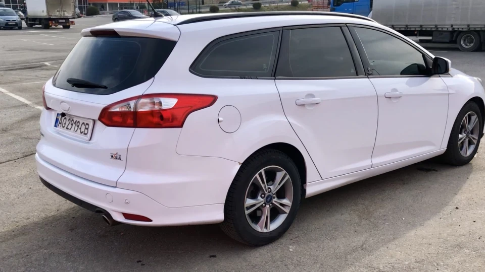 Ford Focus Wagon Білуха
