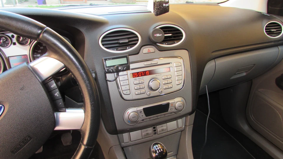 Ford Focus Wagon Black 4