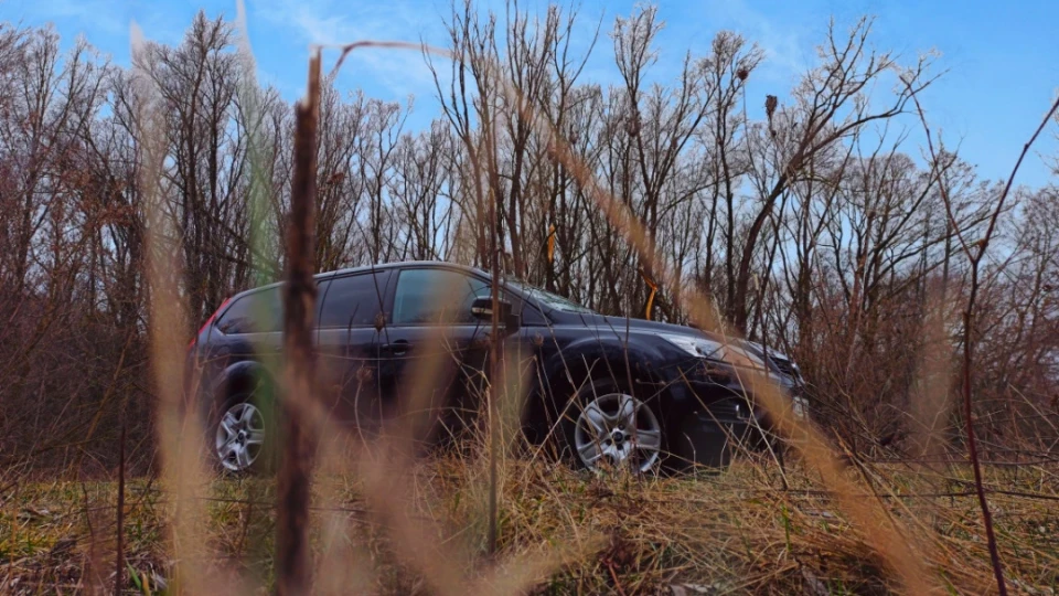 Ford Focus Wagon Чорний куточок 4