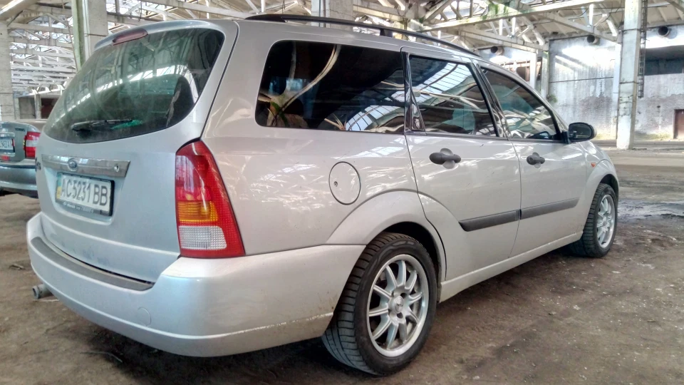 Ford Focus Wagon fedotwagеn 4