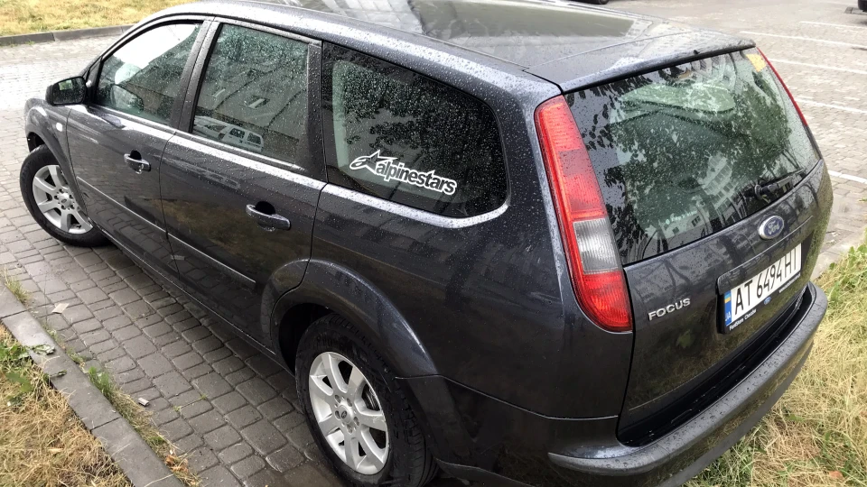 Ford Focus Wagon Fifty shades of Sea Grey 4