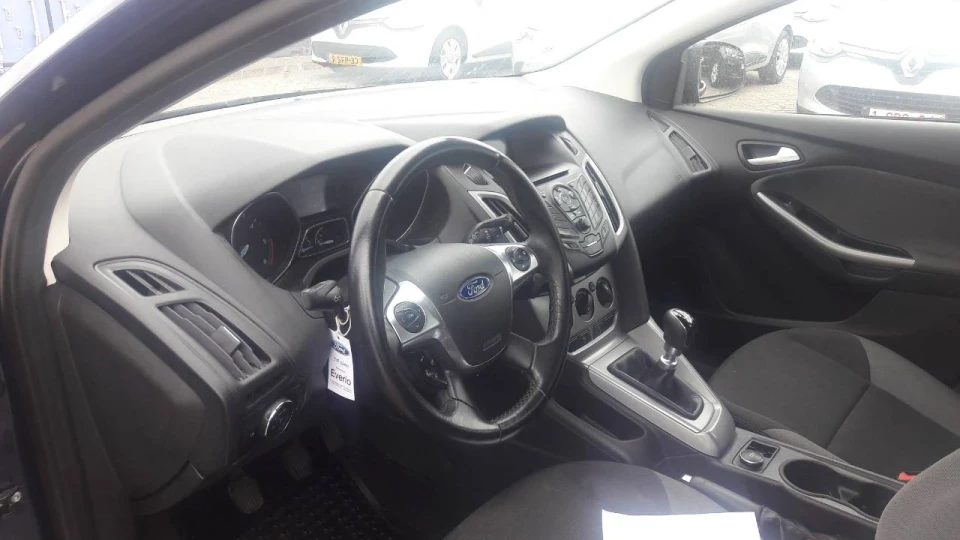 Ford Focus Wagon Фокусник 4