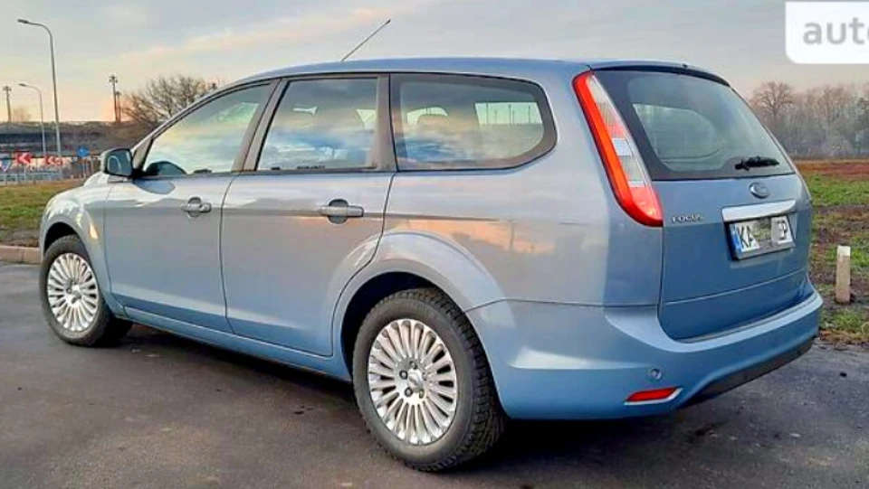 Ford Focus Wagon Кароліна) 2