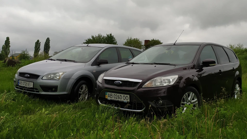Ford Focus Wagon Morello Metallic 2