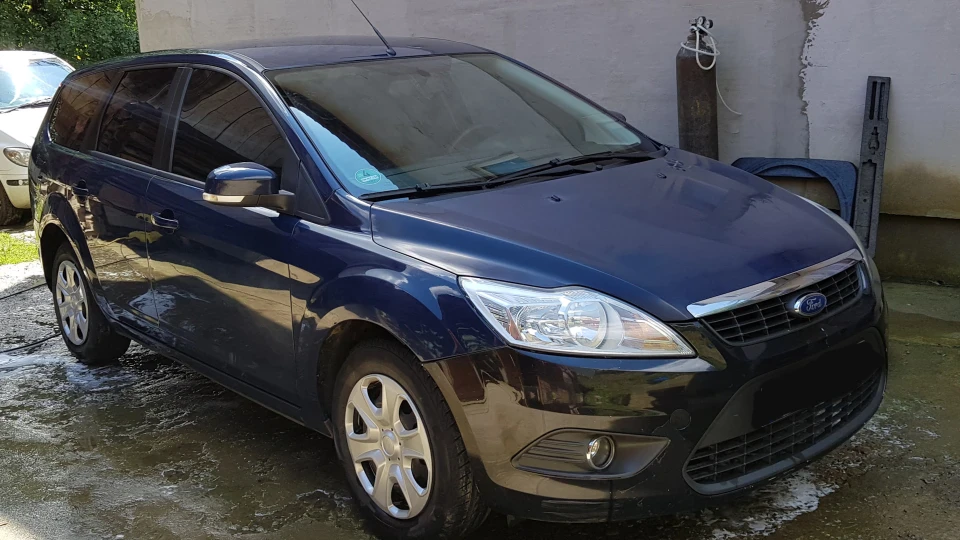 Ford Focus Wagon Синій Вагон 1.6 turbo 2