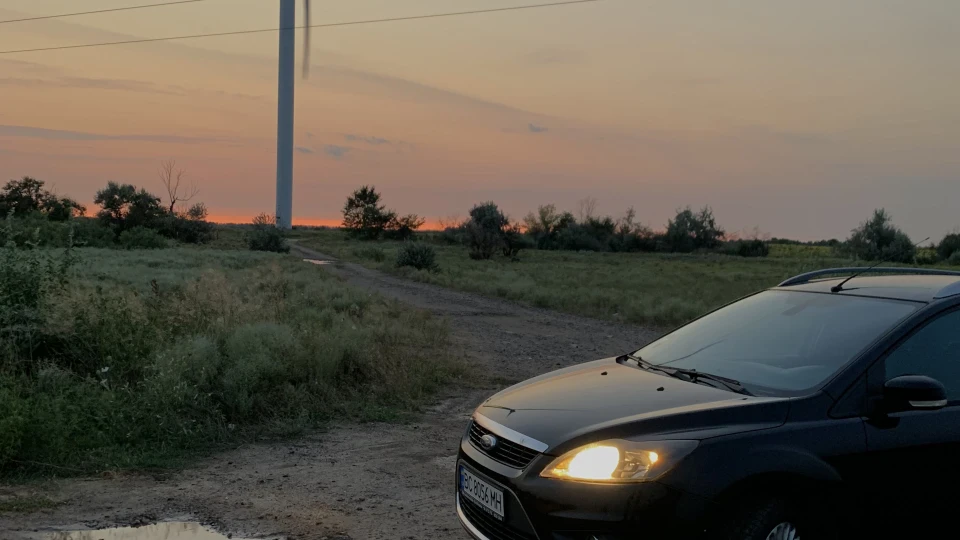 Ford Focus Wagon Titanium Black 2