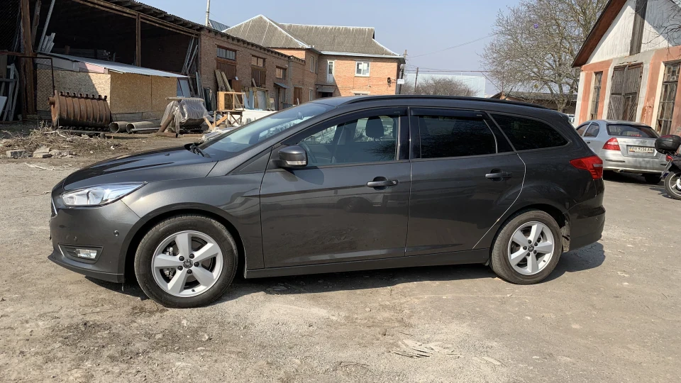 Ford Focus Wagon Хороша 4