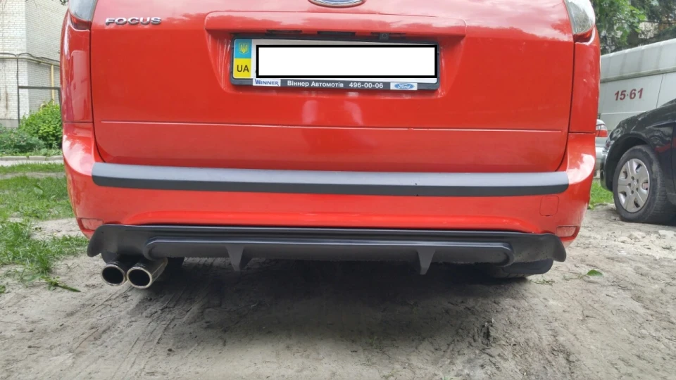Ford Focus Wagon Запальничка 2